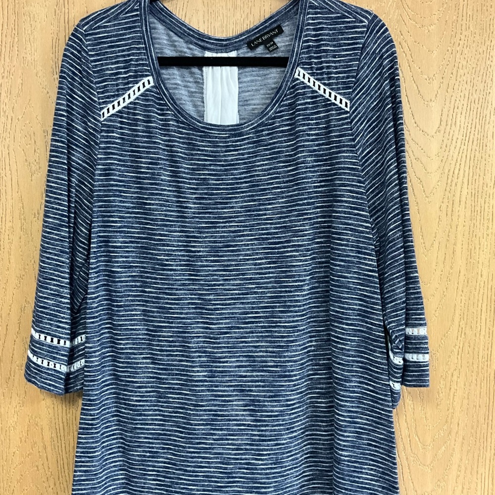 Women's Blue Striped Top